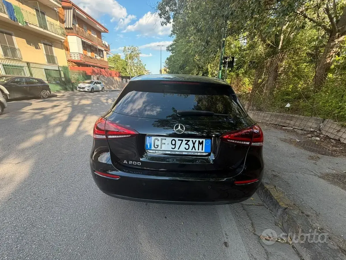 Usata Mercedes A200 163 CV (119 kW) 2018 Nero Berlina