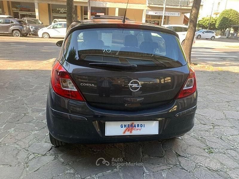 Usata Opel Corsa Edition 86 CV (63 kW) 2014 Grigio Utilitaria