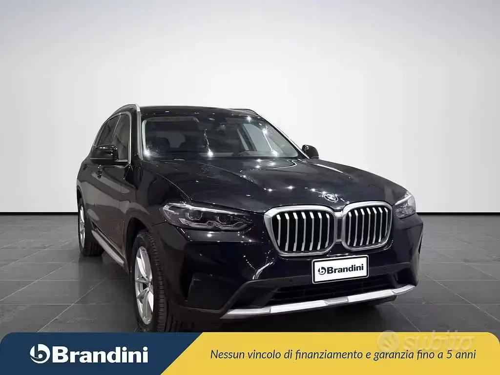 Usata BMW X3 Comfort Edition 190 CV (139 kW) 2022 Black sapphire met. SUV