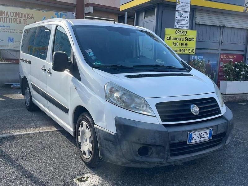 Usata Fiat Scudo Family 120 CV (88 kW) 2008 Bianco Furgone