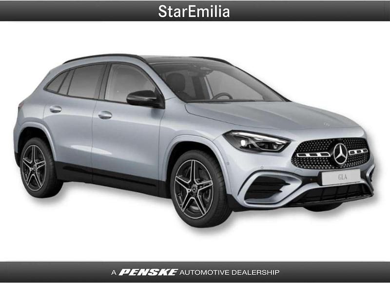 Argento Nuova 2025 Mercedes GLA200 Advanced Plus SUV | 46.400 € (Buon prezzo) - Immagine 1/3
