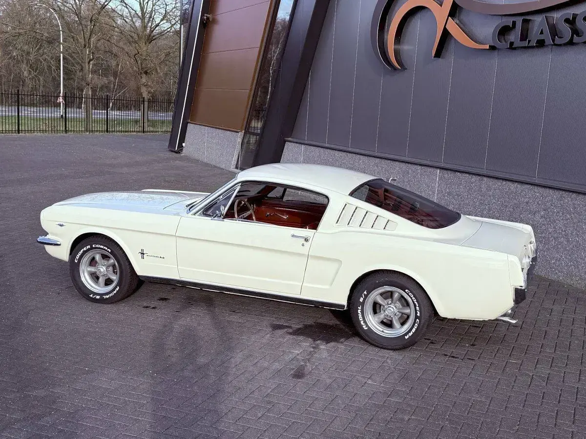 Usata Ford Mustang 275 CV (202 kW) 1966 Bianco Coupé