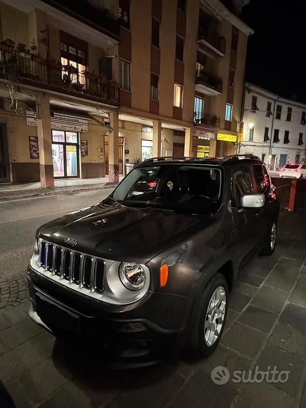 Usata Jeep Renegade 120 CV (88 kW) 2017 Nero SUV