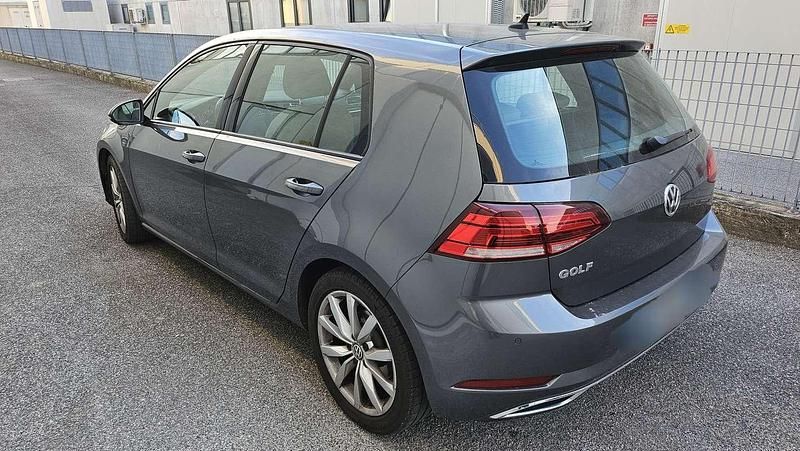 Usata VW Golf VII Highline 125 CV (91 kW) 2018 Berlina