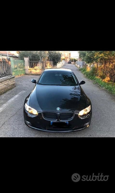 Usata BMW 320 M Sport 177 CV (130 kW) 2007 Nero Coupé