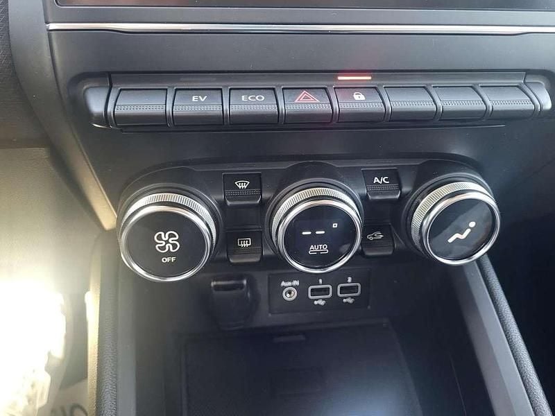 Usata Renault Clio V Intens 91 CV (66 kW) 2021 Blu/azzurro Berlina