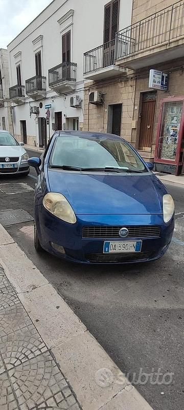 Usata Fiat Grande Punto 75 CV (55 kW) 2006 Blu Utilitaria