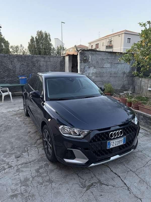 Usata Audi A1 Ambiente 116 CV (85 kW) 2020 SUV