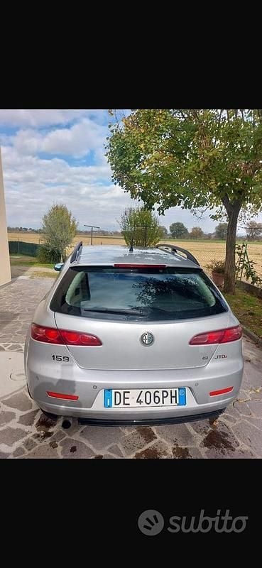 Usata Alfa Romeo 159 Distinctive 149 CV (109 kW) 2007 Grigio Berlina