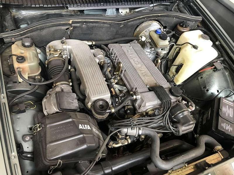 Usata Alfa Romeo 75 148 CV (108 kW) 1987 Berlina