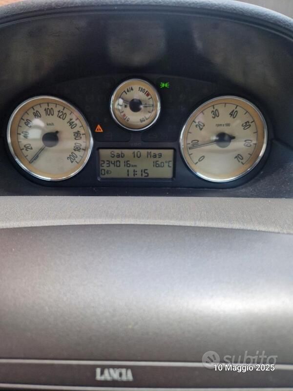 Usata Lancia Ypsilon 2006 Utilitaria