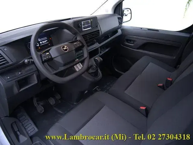 Nuova Opel Vivaro-e Combi 119 CV (87 kW) 2026 Bianco Monovolume