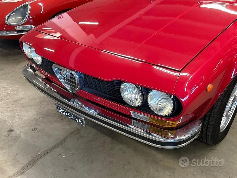 Usata Alfa Romeo Alfetta 122 CV (89 kW) 1970 Rosso Coupé