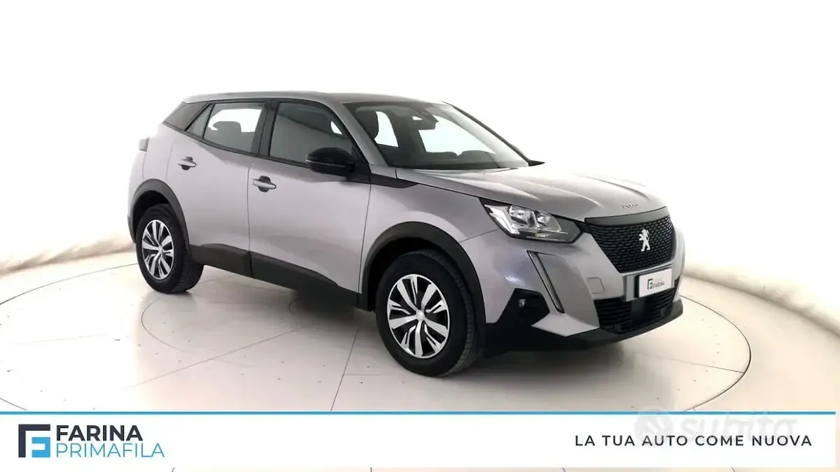 Usata Peugeot 2008 Active 110 CV (80 kW) 2021 Grigio SUV