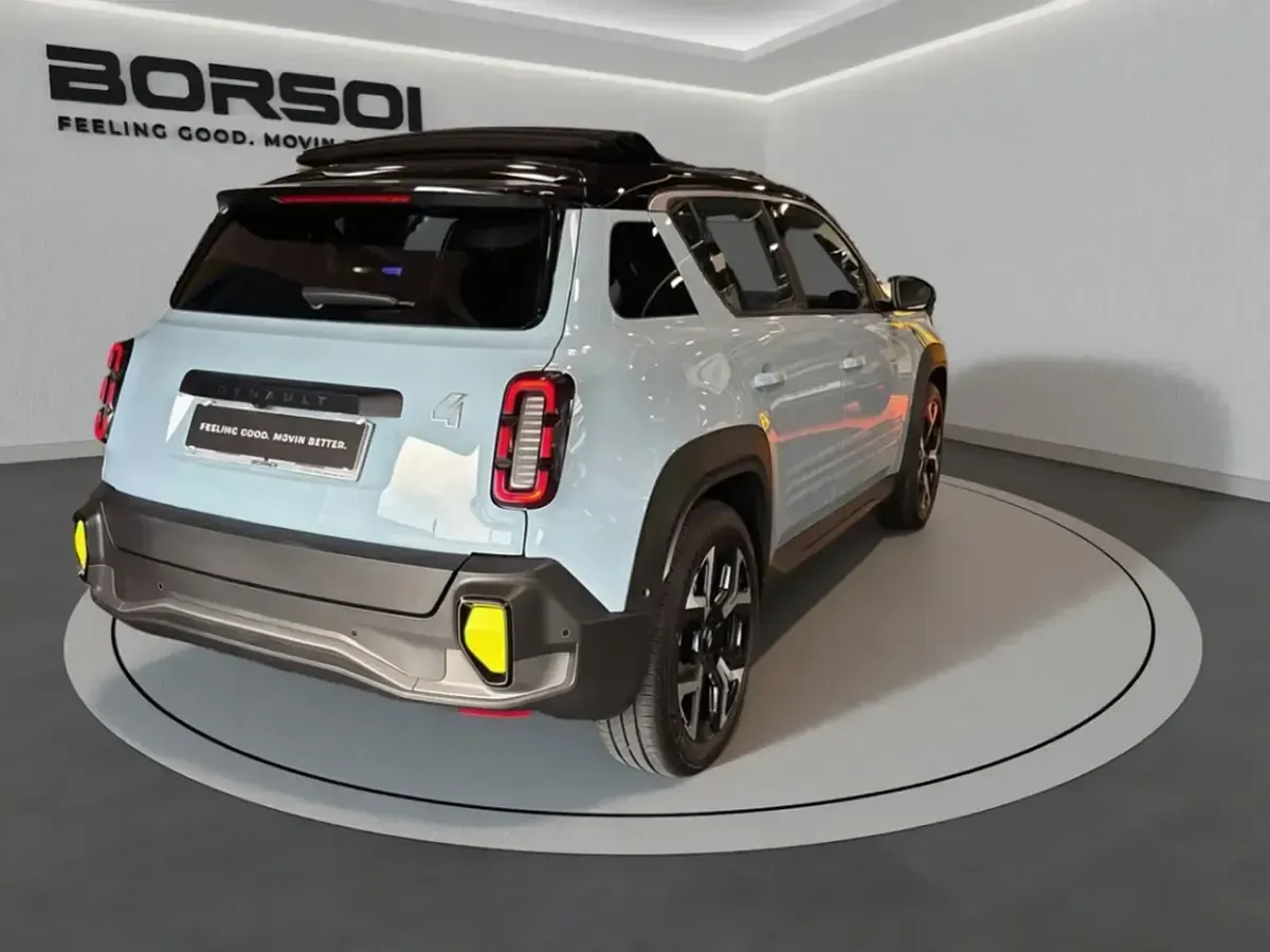 Nuova Renault 4 E-Tech Komfort 110 kW (150 CV) 2026 Blu celeste / tetto nero SUV