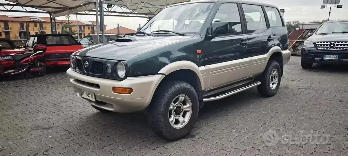 Usata Nissan Terrano 125 CV (91 kW) 1997 Verde SUV