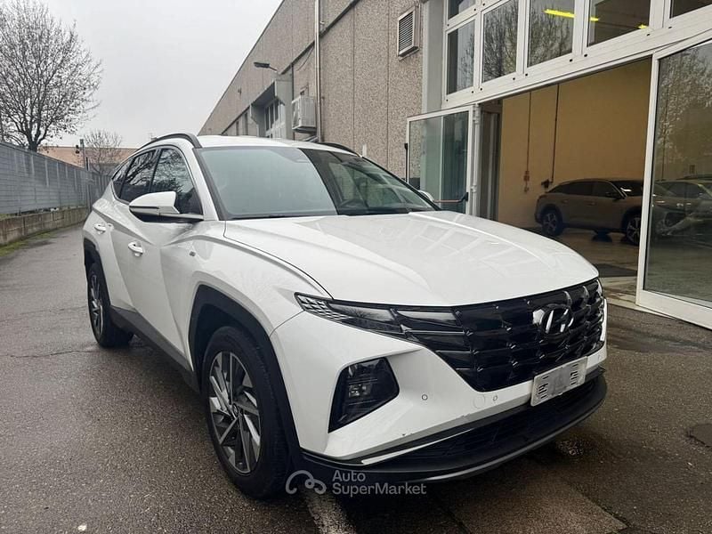 Usata Hyundai Tucson 116 CV (85 kW) 2023 Grigio metallizzato SUV
