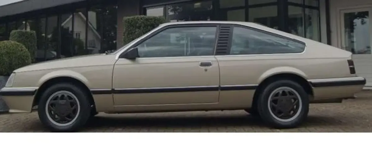 Usata Opel Monza 129 CV (94 kW) 1985 Argento Coupé