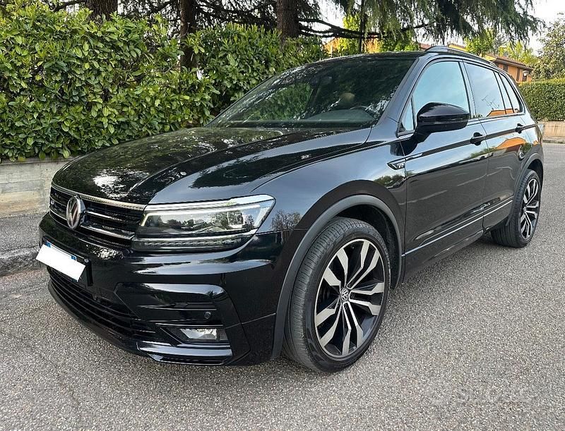 Usata VW Tiguan R-line 177 CV (130 kW) 2019 Nero SUV