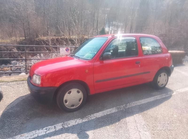 Occasion Nissan Micra 54 ch (39 kW) 1997 Rouge Citadine