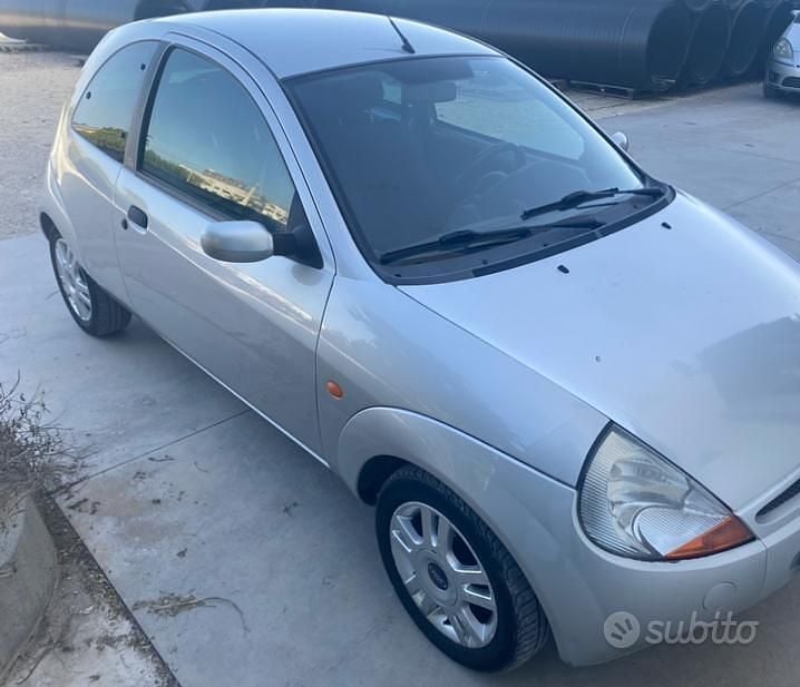 Usata Ford Ka 69 CV (50 kW) 2007 Grigio Utilitaria