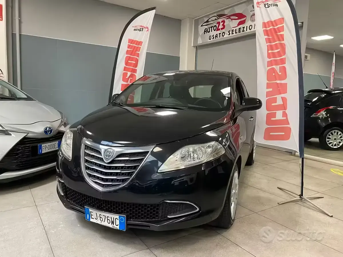 Usata Lancia Ypsilon S 95 CV (69 kW) 2011 Nero Utilitaria