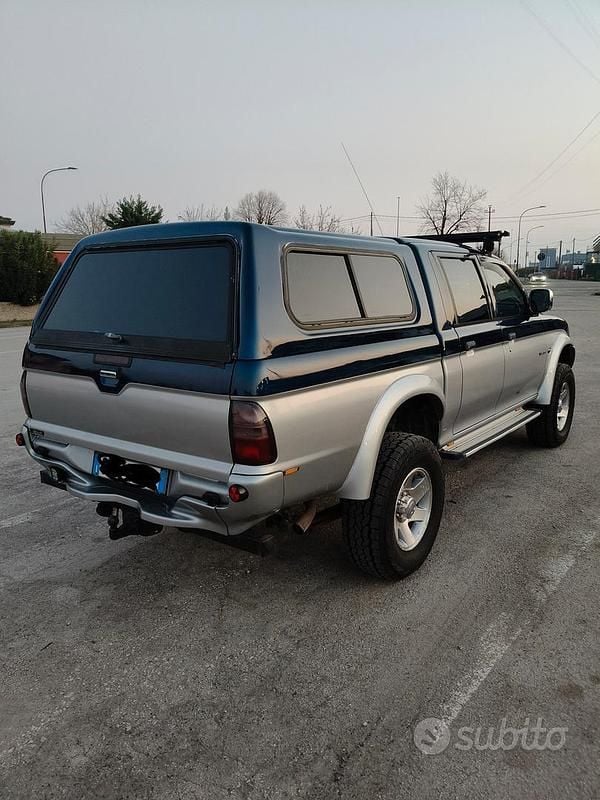 Usata Mitsubishi L200 2003 Blu Pick-up
