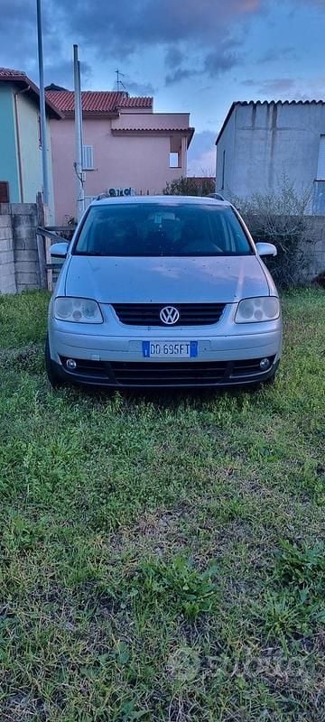 Usata VW Touran 105 CV (77 kW) 2006 Grigio Monovolume