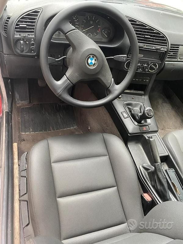 Usata BMW 320 150 CV (110 kW) 1992 Rosso Coupé