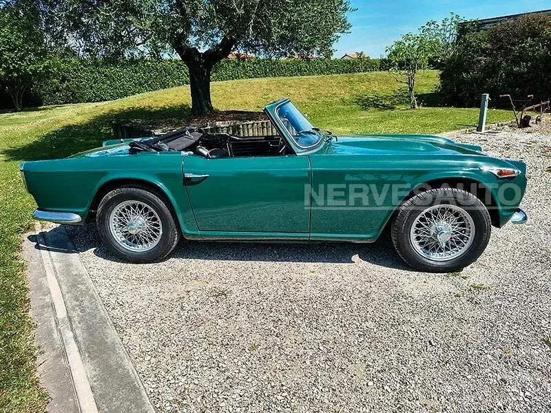 Usata Triumph TR4 100 CV (73 kW) 1966 Verde Cabrio