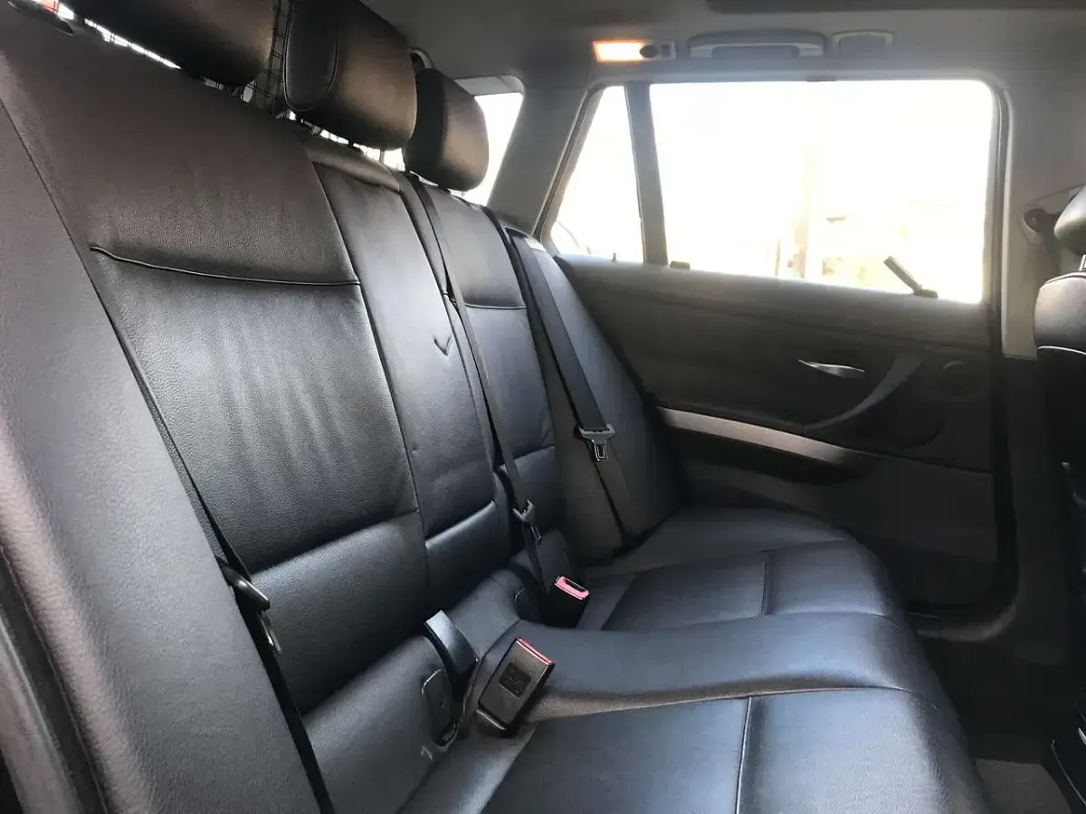 Usata BMW 330 231 CV (169 kW) 2006 Nero Station wagon