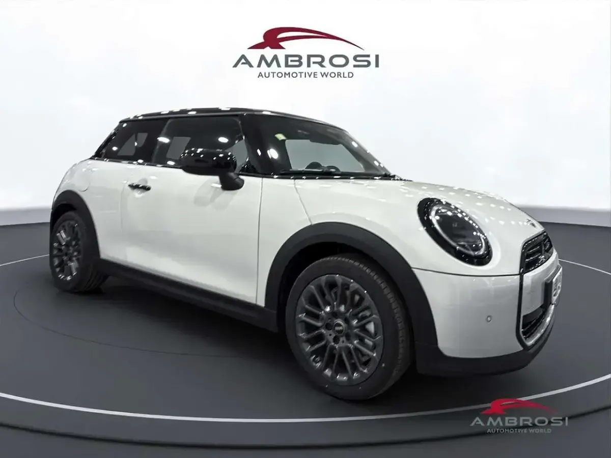 Novo Mini Cooper Classic 114 kW (156 HP) 2025 Branco Citadino