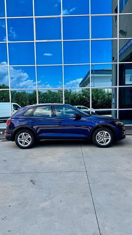 Usata Audi Q5 Business 163 CV (119 kW) 2021 Blu SUV