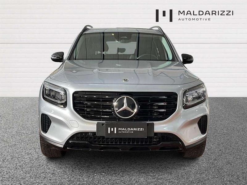 Usata Mercedes GLB200 Advanced Plus 150 CV (110 kW) 2024 Argento SUV