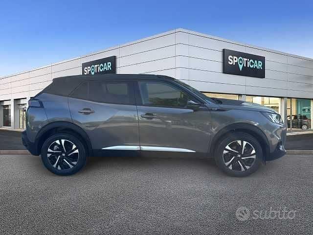 Usata Peugeot 2008 GT 110 CV (80 kW) 2022 Grigio SUV