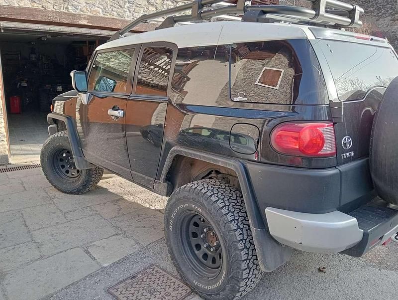 Usata Toyota FJ Cruiser 238 CV (175 kW) 2009 Nero SUV