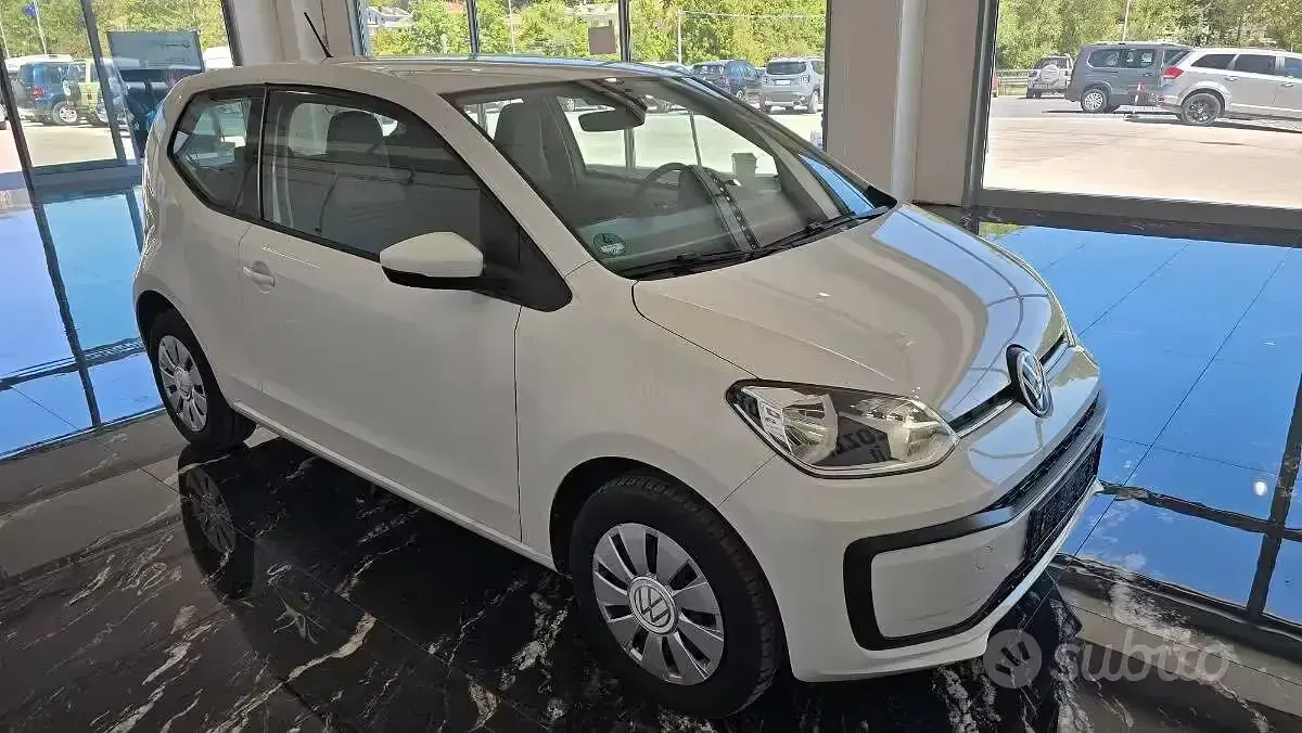 Usata VW up! take up! 68 CV (50 kW) 2023 Utilitaria