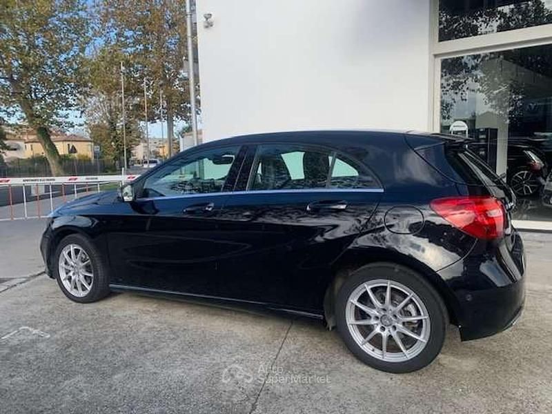 Usata Mercedes A180 Executive 109 CV (80 kW) 2016 Nero Berlina