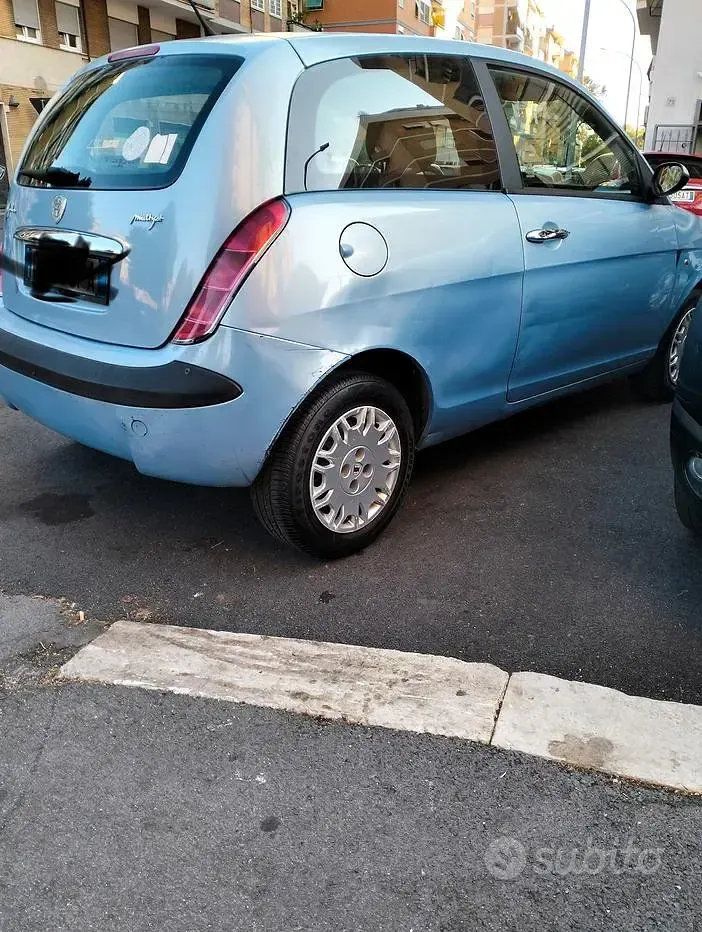 Usata Lancia Ypsilon 69 CV (50 kW) 2005 Utilitaria