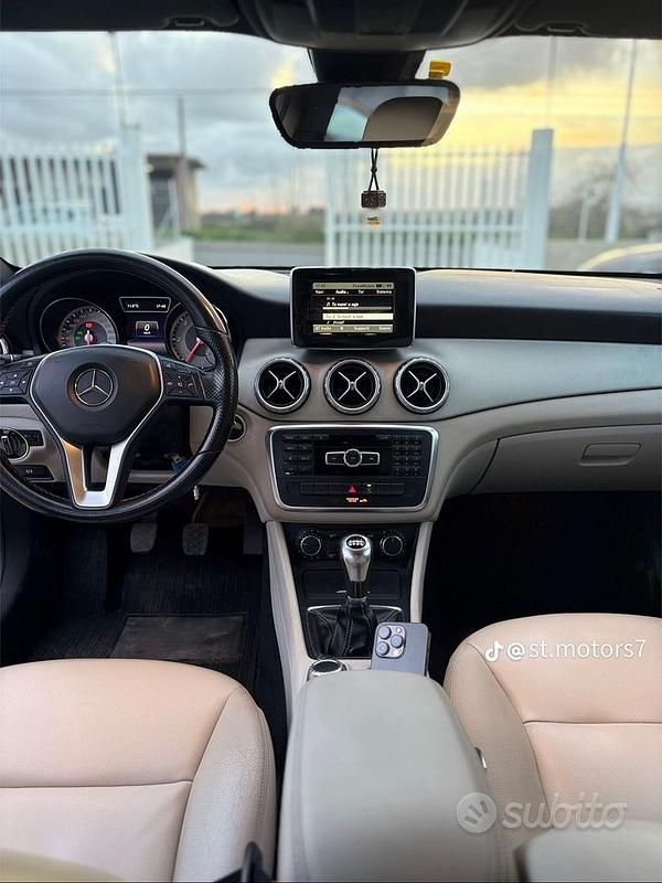 Usata Mercedes GLA200 Premium 2015 SUV
