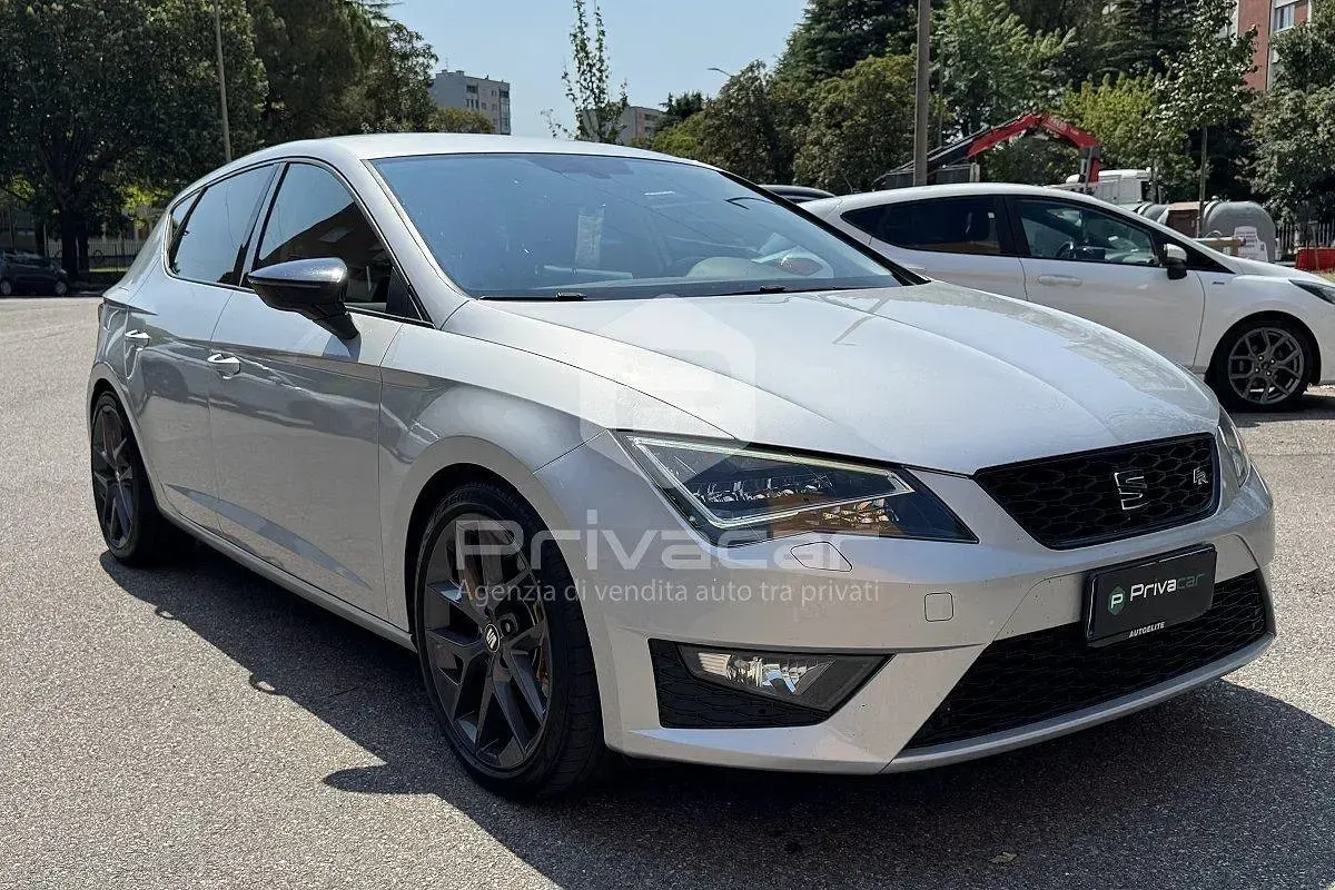Usata Seat Leon FR 184 CV (135 kW) 2016 Grigio Berlina