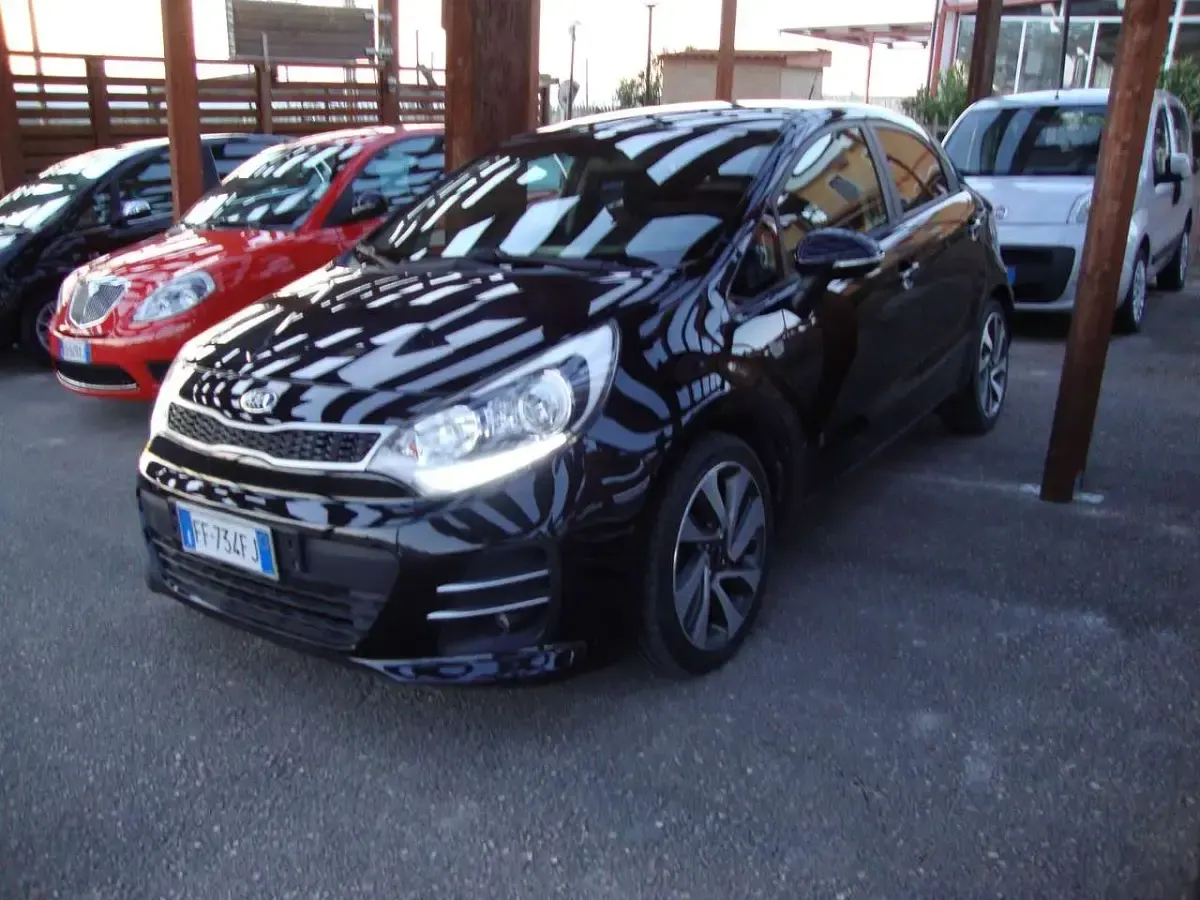 Usata Kia Rio 75 CV (55 kW) 2016 Other Utilitaria