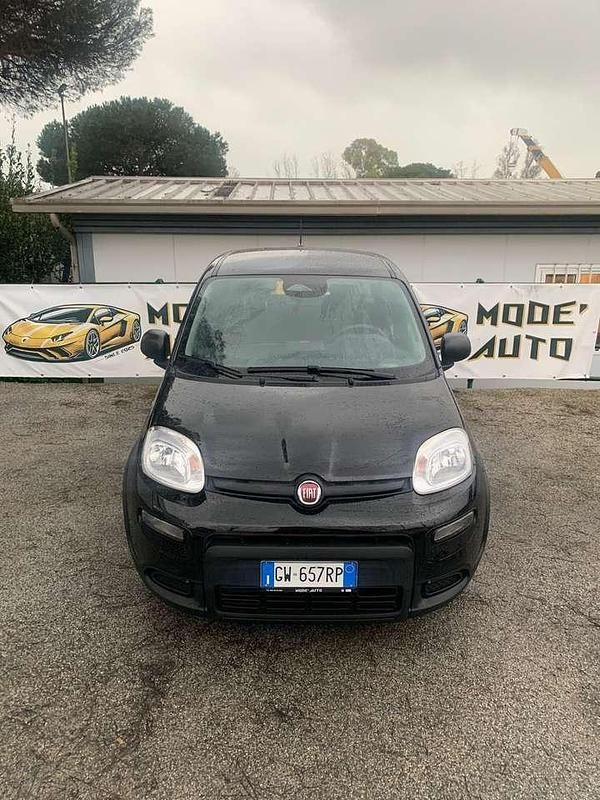 Usata Fiat Panda S 70 CV (51 kW) 2024 Nero Utilitaria