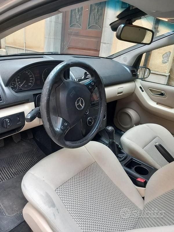 Usata Mercedes A160 2009 Grigio Berlina