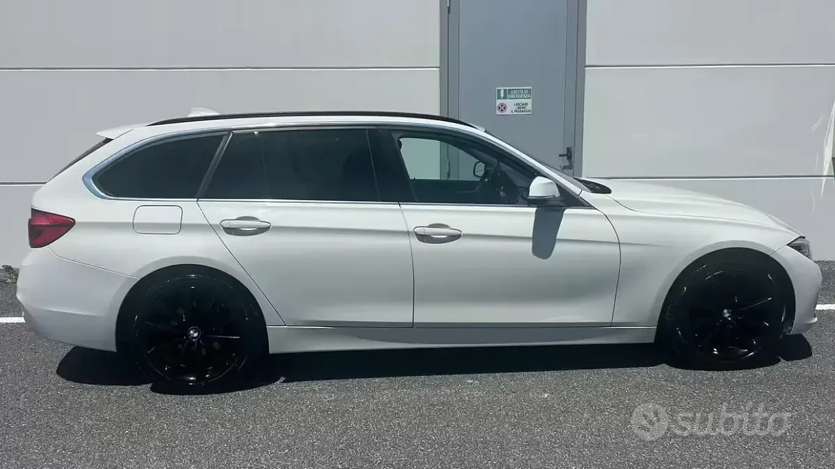Usata BMW 316 Sport Line 116 CV (85 kW) 2019 Bianco Station wagon