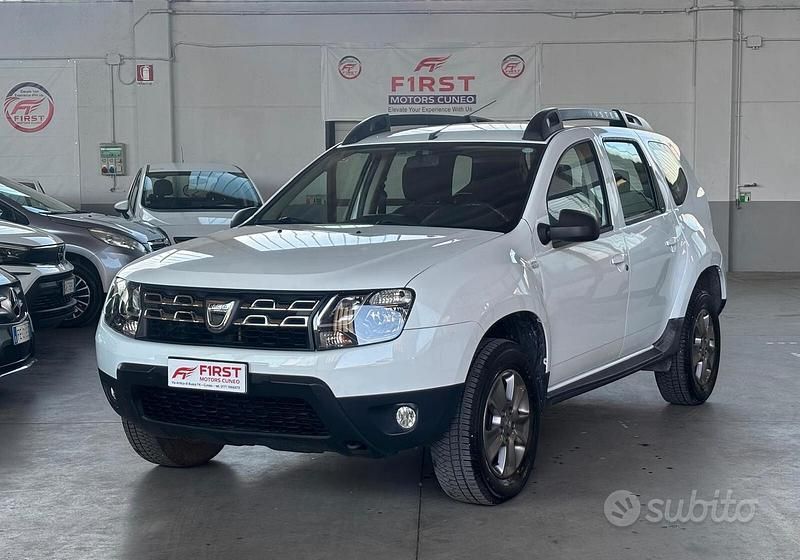 Usata Dacia Duster Ambiance 110 CV (80 kW) 2015 Bianco SUV