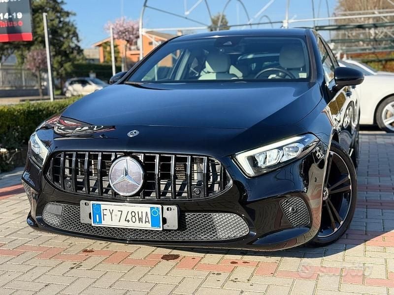 Usata Mercedes A180 Executive 116 CV (85 kW) 2020 Nero Berlina