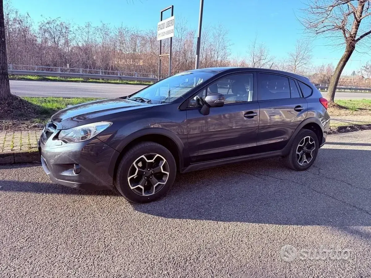 Usata Subaru XV 147 CV (108 kW) 2013 Grigio SUV