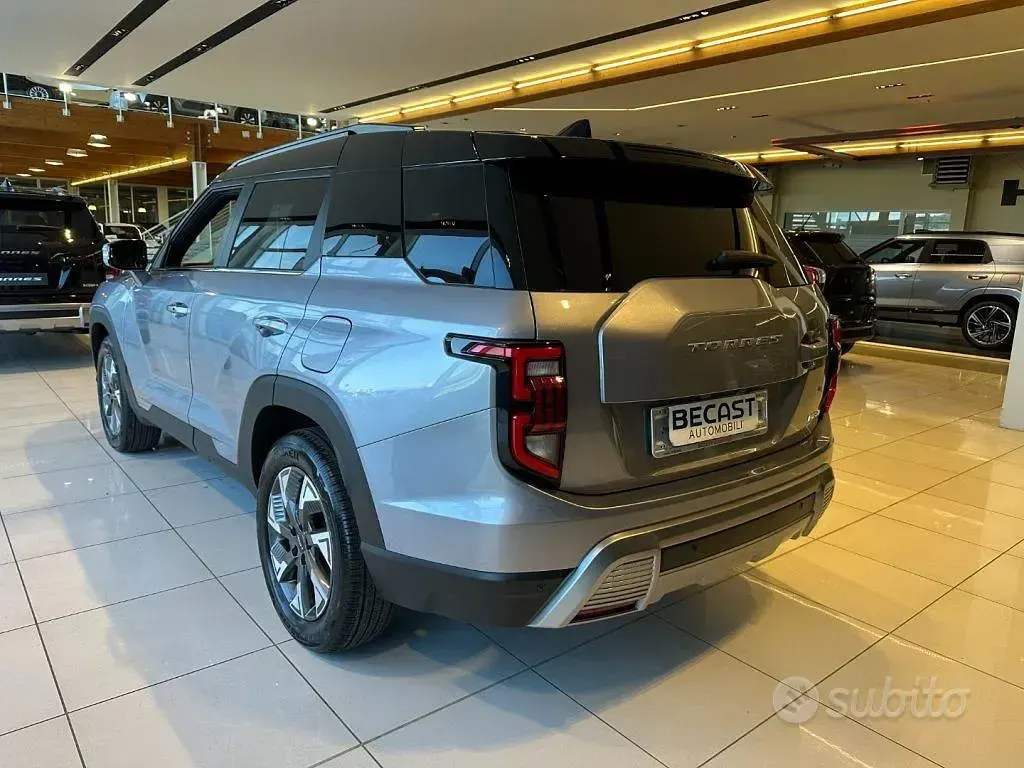Usata KGM Torres 150 CV (110 kW) 2025 Grigio metallizzato SUV