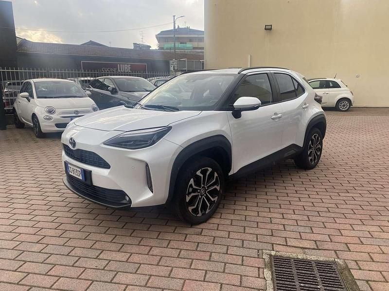 Usata Toyota Yaris Cross Trend 92 CV (67 kW) 2024 Bianco SUV